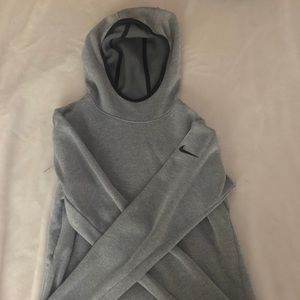 Nike Women’s sweatshirt with hood